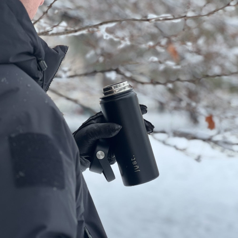 Black water bottle 