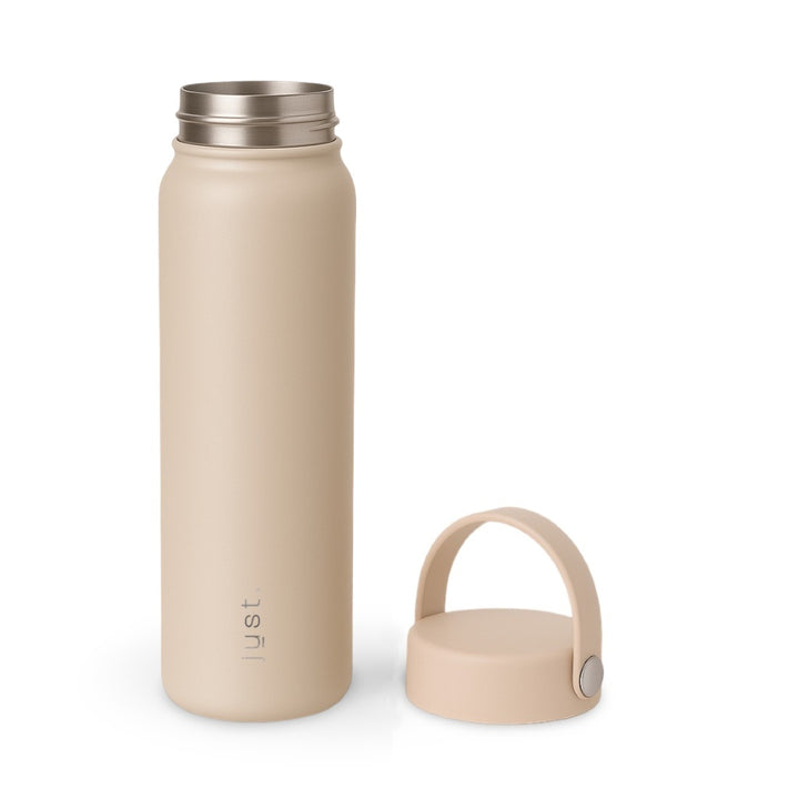 25oz (750ml) insulated water bottle for hiking - leakproof and stainless steel