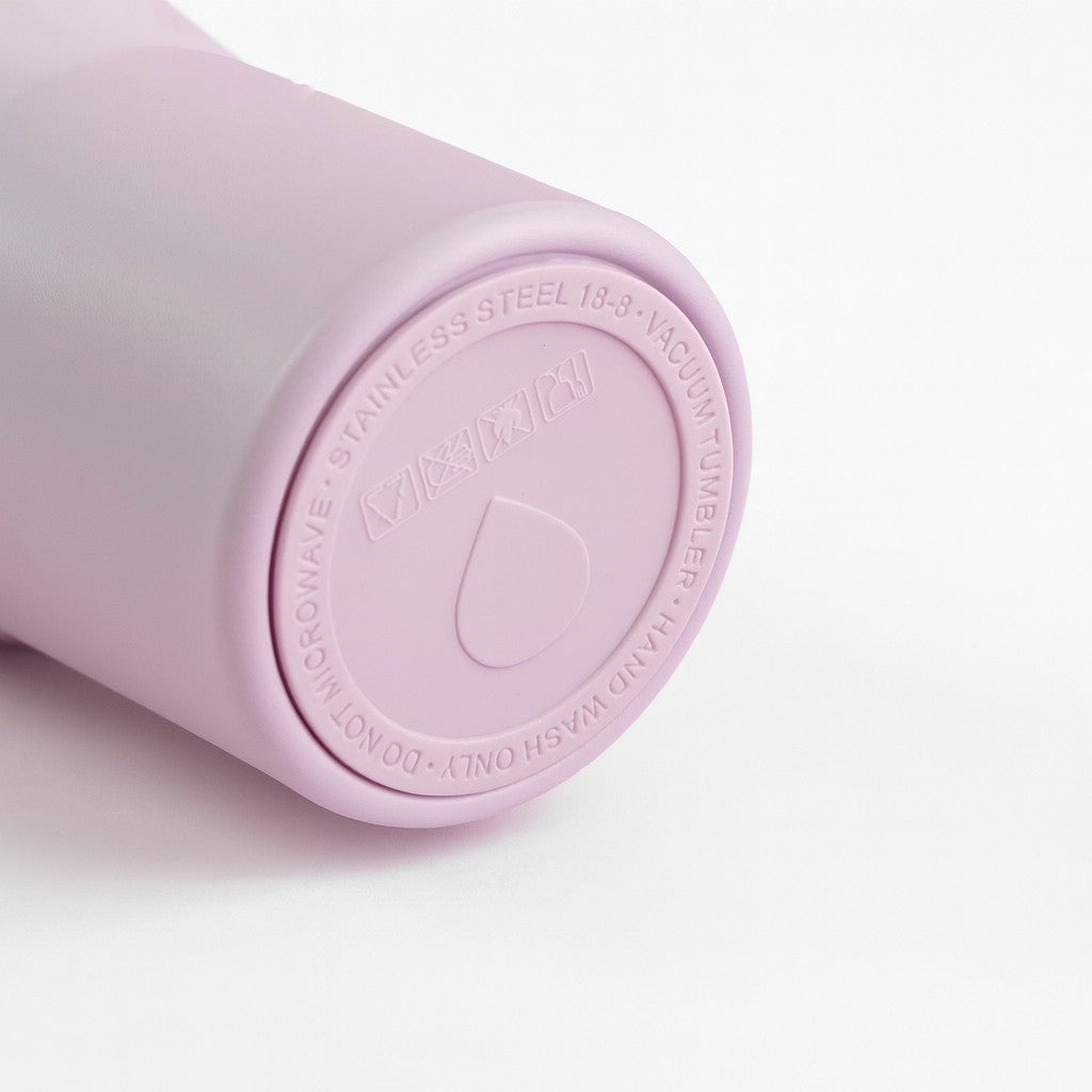 soft base underside on 40oz insulated tumbler